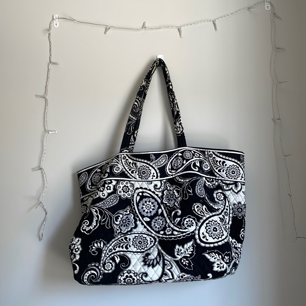 Large Vera Bradley tote